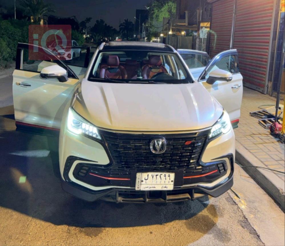 Changan CS85